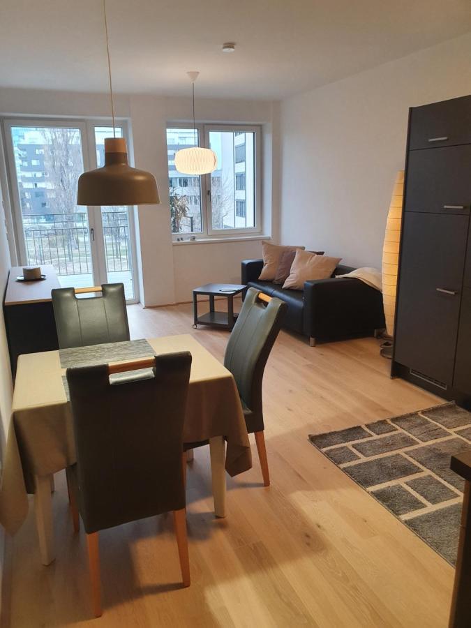 Appartement Kahlenbergblick Im Viertel Zwei à Vienne Extérieur photo